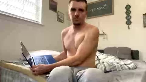 Snapshot of kcdowdy90 chatting on September 2025 12:19:01 PM rowdy6969 online show from September 2025 12:19:01 PM