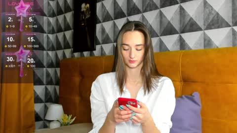 Snapshot of ke1ly_powell chatting on January 2025 02:15:01 AM Kelly GMT 2 Su We Th Fr Sa 0300AM-09-00AM online show from January 2025 02:15:01 AM