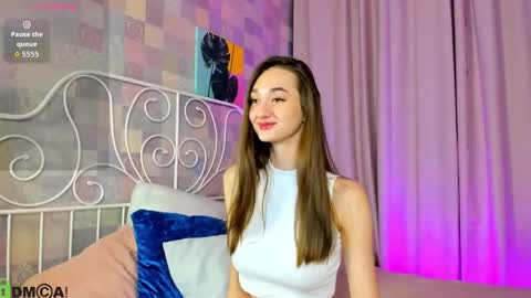 Snapshot of ke1ly_powell chatting on September 2025 12:56:02 AM Kelly GMT 2 Su We Th Fr Sa 0300AM-09-00AM online show from September 2025 12:56:02 AM