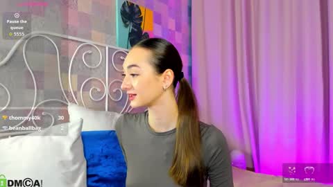 Snapshot of ke1ly_powell chatting on September 2025 03:00:02 AM Kelly GMT 2 Su We Th Fr Sa 0300AM-09-00AM online show from September 2025 03:00:02 AM