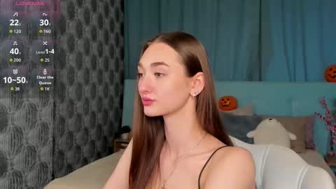 Snapshot of ke1ly_powell chatting on October 2025 09:31:01 AM Kelly GMT 2 Su We Th Fr Sa 0300AM-09-00AM online show from October 2025 09:31:01 AM