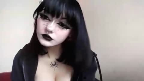 Snapshot of keelyha chatting on February 2026 01:15:01 PM keelyha online show from February 2026 01:15:01 PM