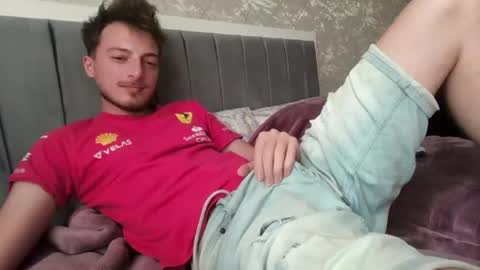 keetherwulf online show from May 2026 12:24:02 PM
