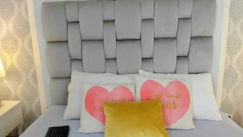 Snapshot of keiira_fox chatting on February 2026 11:26:01 AM Keiira Fox online show from February 2026 11:26:01 AM