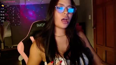 Snapshot of keikim_ chatting on September 2025 09:38:02 PM Kimk online show from September 2025 09:38:02 PM