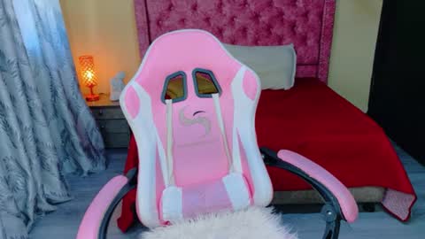 luna online show from June 2026 08:07:02 PM