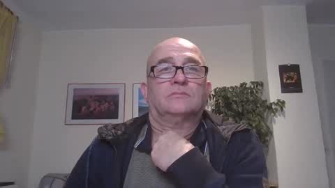 Snapshot of keilie1 chatting on January 2025 05:18:02 PM keilie1 online show from January 2025 05:18:02 PM