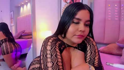 Snapshot of keily_ross1 chatting on February 2025 01:58:01 AM Keily Ross online show from February 2025 01:58:01 AM