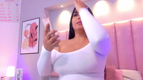 Snapshot of keily_ross1 chatting on November 2025 09:32:01 PM Keily Ross online show from November 2025 09:32:01 PM