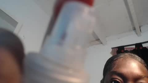 Snapshot of keilysofia chatting on January 2025 01:53:02 AM Keili online show from January 2025 01:53:02 AM