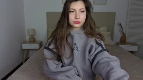 Kira online show from February 2026 11:06:02 AM