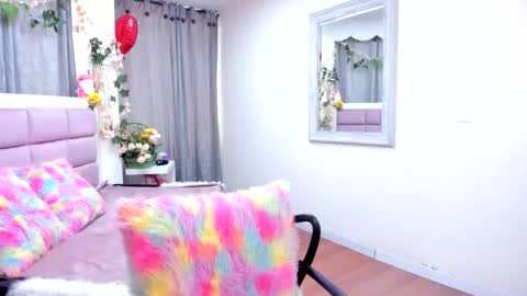 Keiry  online show from February 2026 01:45:01 PM