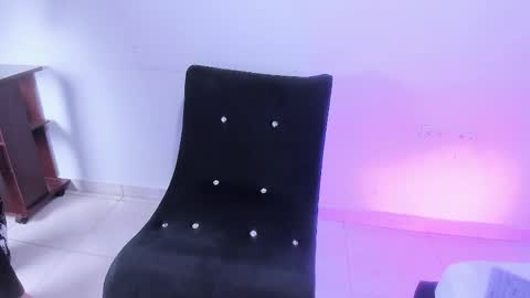 keitch_cute online show from May 2026 02:35:01 PM