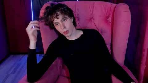 Snapshot of keith_erickson chatting on February 2026 06:01:01 PM Keith online show from February 2026 06:01:01 PM