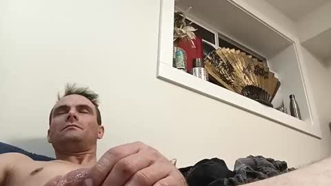 clyde online show from November 2025 12:49:02 PM