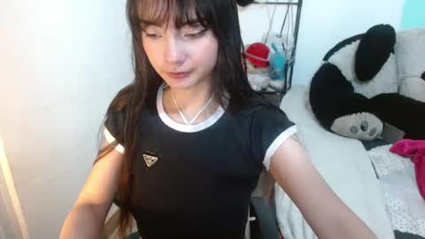 Snapshot of keity_russo03 chatting on November 2025 05:29:02 PM annie rosse16 online show from November 2025 05:29:02 PM