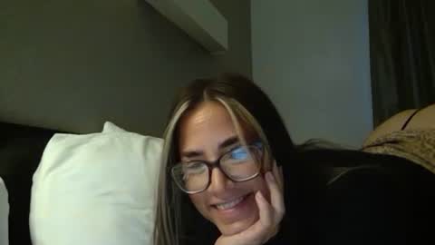 Snapshot of kekes2015 chatting on October 2025 02:11:01 AM kekes2015 online show from October 2025 02:11:01 AM