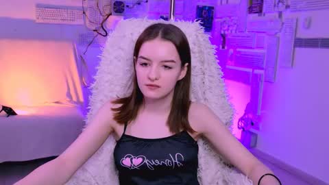 kelliebanshe online show from April 2026 05:08:02 AM