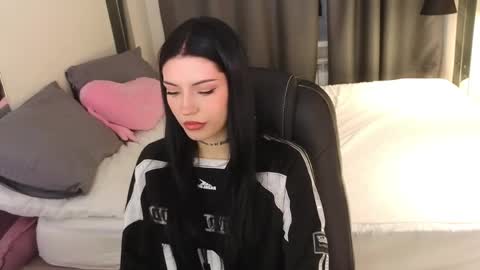 Kelly online show from May 2026 06:54:02 AM