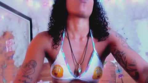 kelly__thomson online show from February 2025 09:17:01 PM