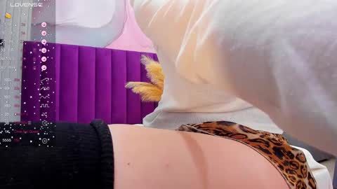 Snapshot of kelly_cuutie chatting on January 2025 09:59:01 AM Kelly online show from January 2025 09:59:01 AM