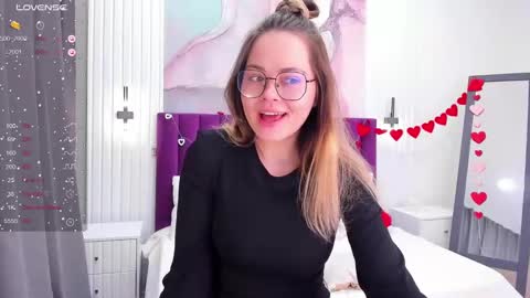 Snapshot of kelly_cuutie chatting on February 2025 06:07:02 AM Kelly online show from February 2025 06:07:02 AM