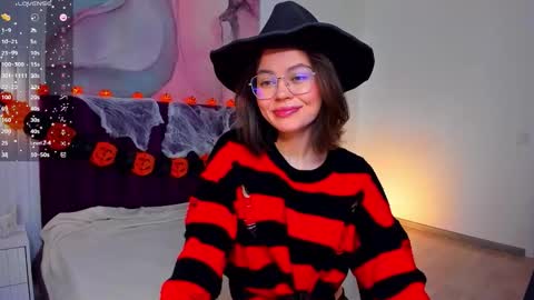 Snapshot of kelly_cuutie chatting on October 2025 01:35:01 AM Kelly online show from October 2025 01:35:01 AM