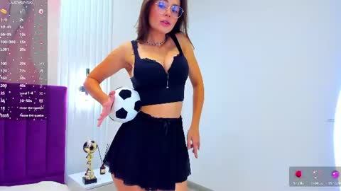 Kelly online show from July 2026 01:30:01 AM