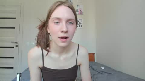 Snapshot of kelly_gerzikaaa chatting on April 2026 04:30:02 AM kelly_gerzikaaa online show from April 2026 04:30:02 AM