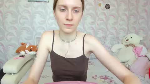 Snapshot of kelly_gerzikaaa chatting on June 2026 04:35:02 AM kelly_gerzikaaa online show from June 2026 04:35:02 AM