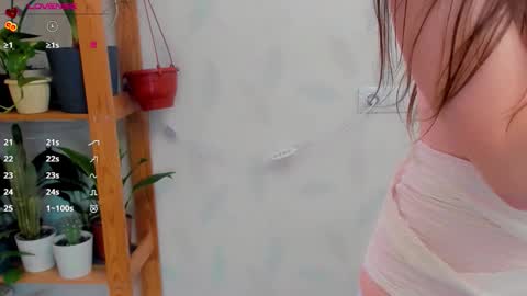 Kelly   online show from March 2026 11:27:01 AM