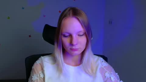 Kelly online show from September 2025 11:37:02 AM