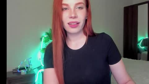 Snapshot of kelly_love_222 chatting on February 2026 04:38:01 AM Kelly online show from February 2026 04:38:01 AM