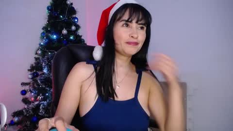 elena online show from December 2024 04:48:01 PM