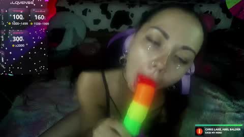 Kelly online show from October 2025 05:19:02 AM