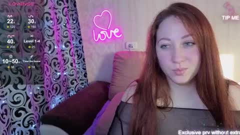 Snapshot of kellycrystall chatting on January 2026 06:18:02 AM kellycrystall online show from January 2026 06:18:02 AM