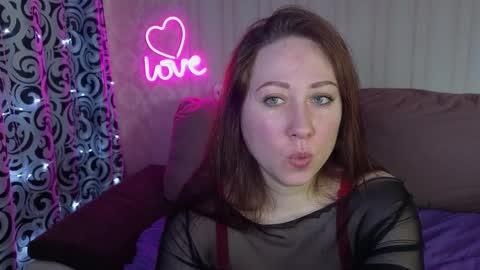 kellycrystall online show from March 2026 02:28:02 AM