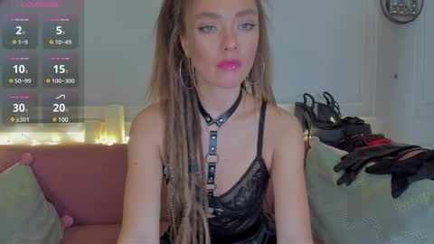 KellyFouler online show from February 2025 01:53:02 PM