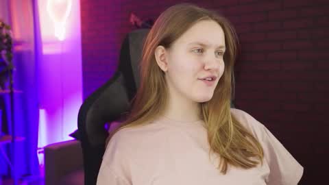 kelly online show from September 2025 08:51:02 AM