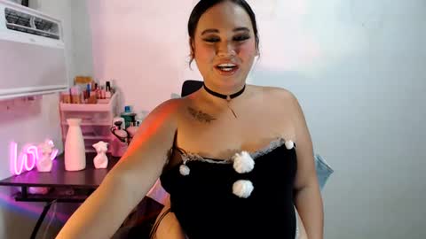 Snapshot of kellys_hot_assxx chatting on July 2026 01:15:02 PM KELLY MCDOLEN online show from July 2026 01:15:02 PM