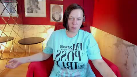Kelly online show from June 2026 01:17:02 PM