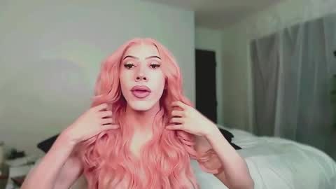 Kelsi  online show from February 2026 09:30:02 AM