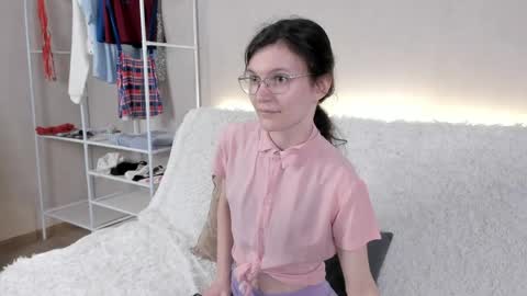 Kelsirabenold online show from June 2026 06:25:01 AM