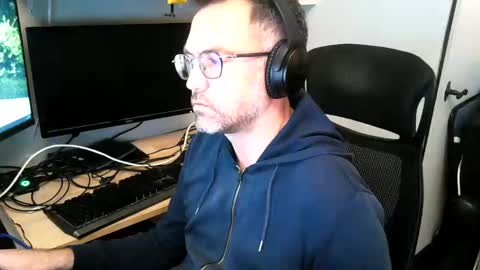 Snapshot of kelvin06133 chatting on December 2024 11:08:02 PM kelvin06133 online show from December 2024 11:08:02 PM