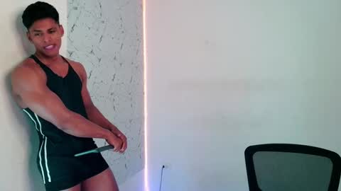 ken__owensx online show from September 2025 04:57:01 AM