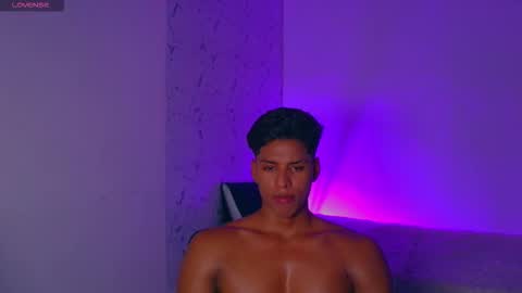ken__owensx online show from December 2025 06:30:02 AM