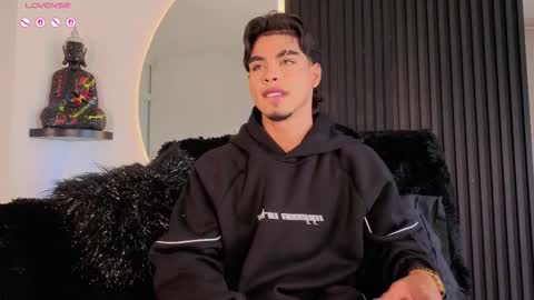 Snapshot of ken_boy_ chatting on January 2026 07:05:02 PM online show from January 2026 07:05:02 PM