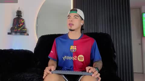 Snapshot of ken_boy_ chatting on January 2026 08:21:02 PM online show from January 2026 08:21:02 PM