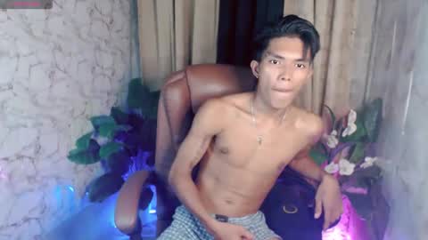 ken_minjun online show from May 2026 12:35:02 PM