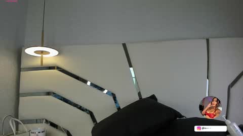 kendall_evanss_ online show from March 2026 07:57:01 PM